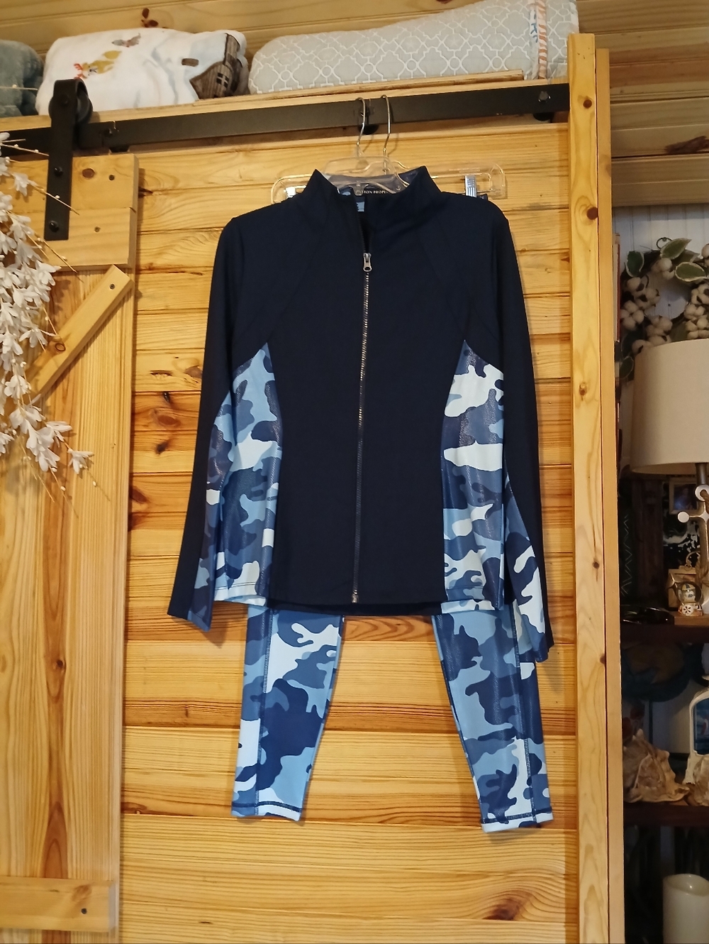 Boston Proper 2 Pc. Suit Size S &XS